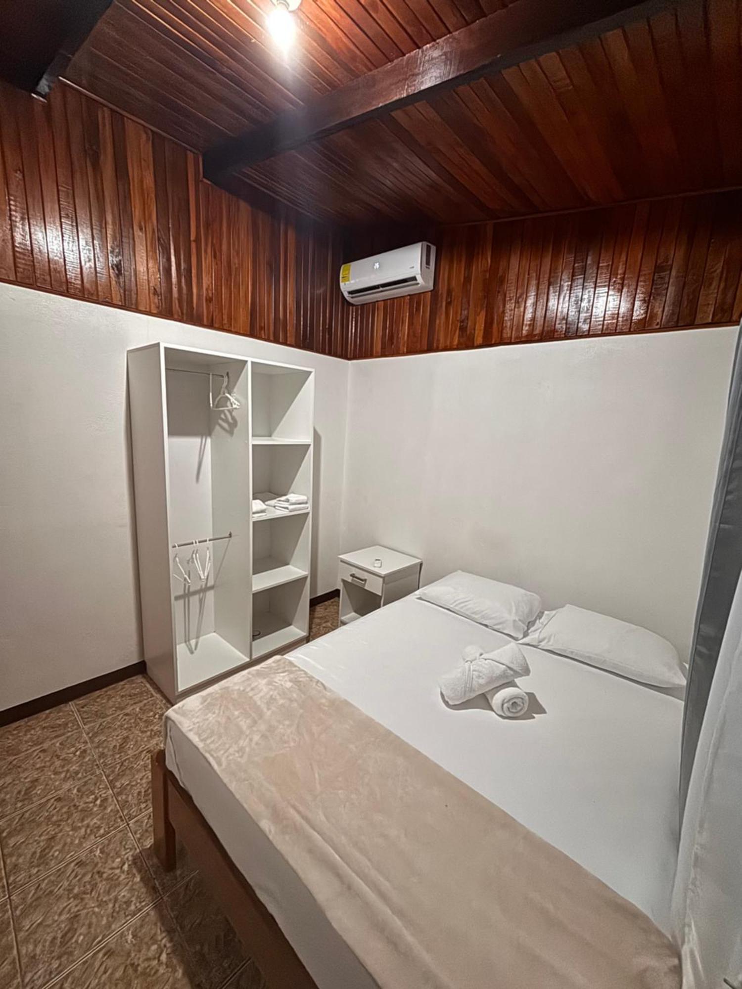 Apartamentos Maily La Fortuna Luaran gambar